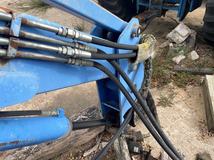 new-holland-92lb-image-13