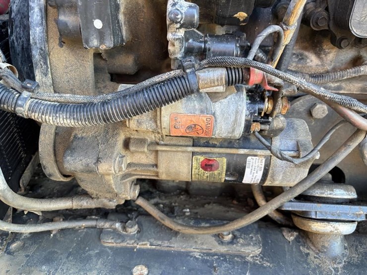 2021-bobcat-t770-image-41