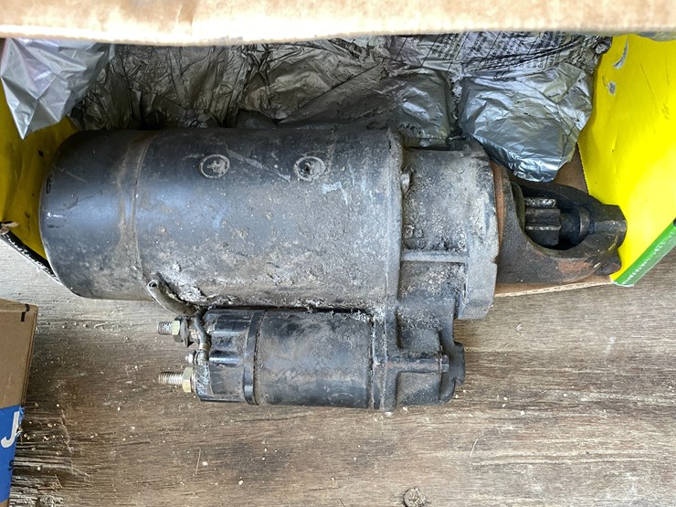 #4053-•-6620-john-deere-starter-image-7
