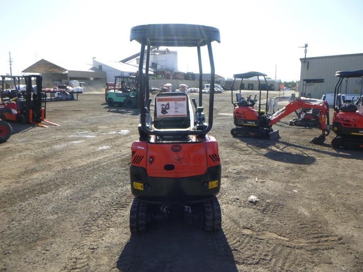 2025-tpm-16-hydraulic-excavator-image-8