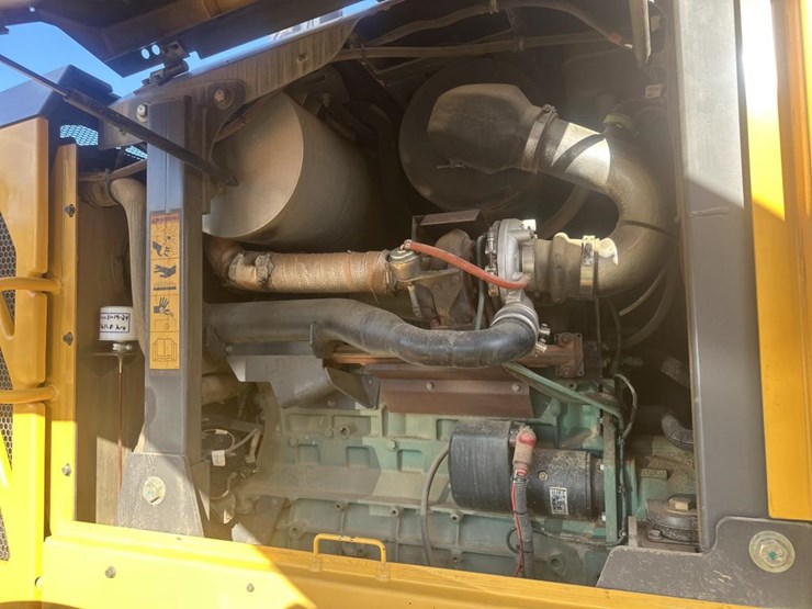 2007-volvo-g946-image-57