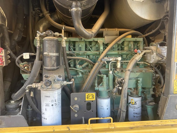 2007-volvo-g946-image-50