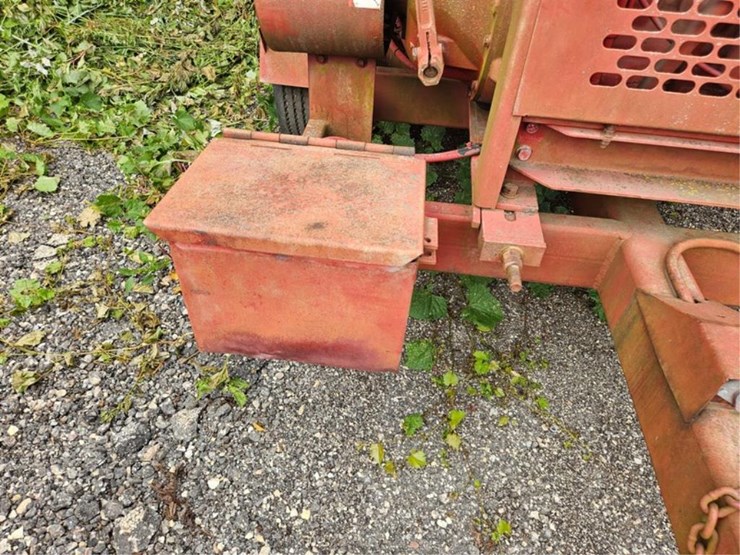 #2011-•-mobark-towable-wood-chipper-image-10