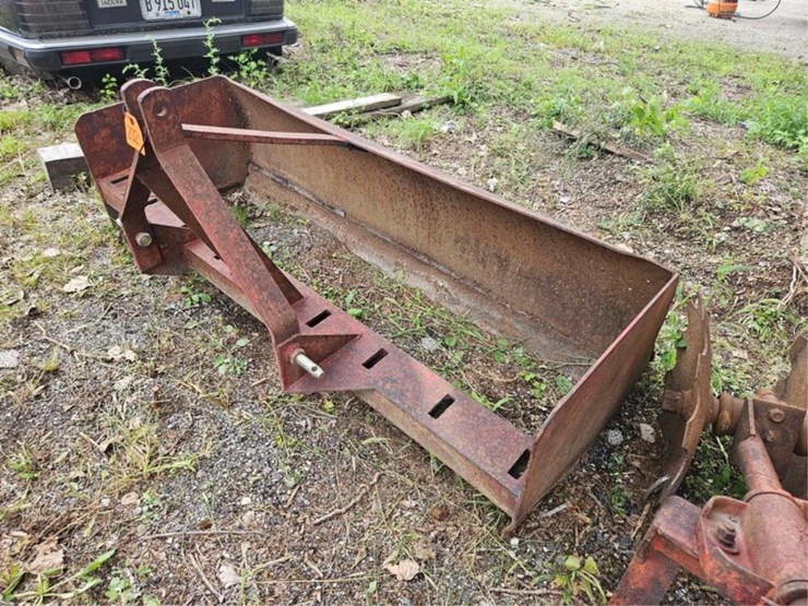 #2021-•-66"-3pt-box-blade-image-2