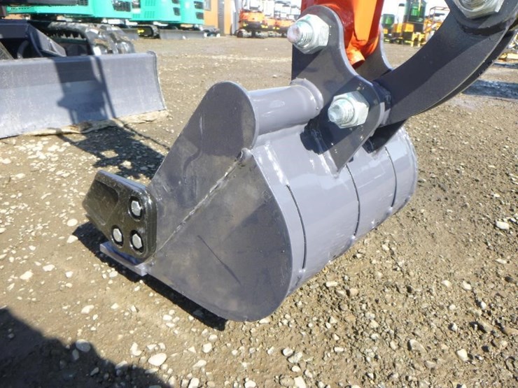 2025-agt-mx15rx-hydraulic-excavator-image-10
