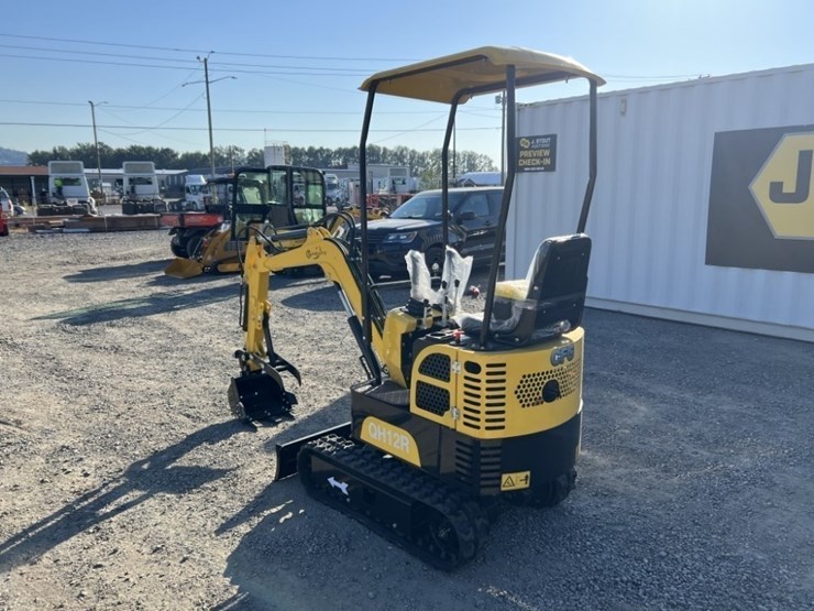 2025-cfg-qh12r-mini-hydraulic-excavator-image-6
