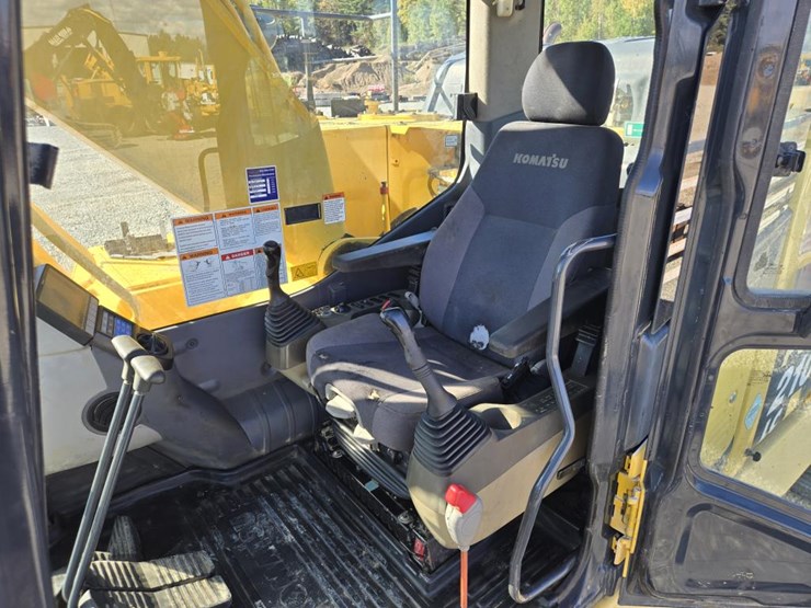 komatsu-pc210-lc-10-image-52
