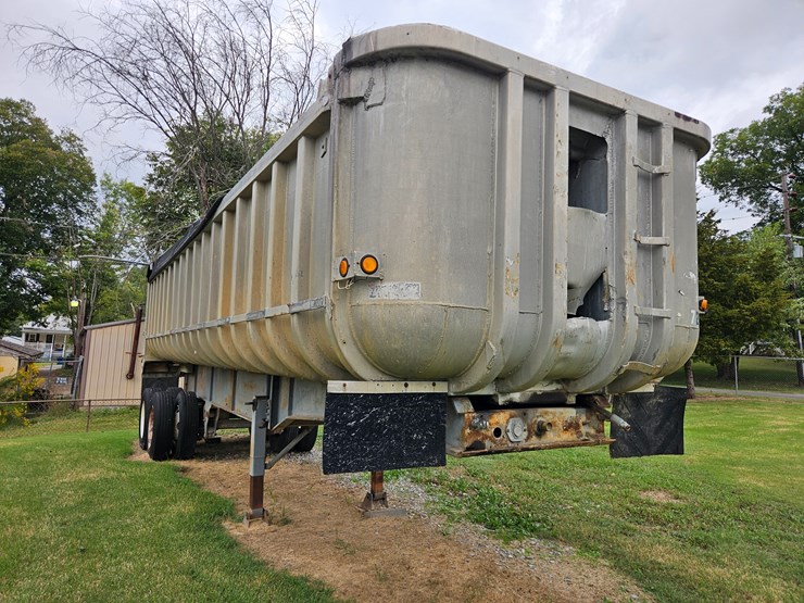 1977-fruehauf-28'-end-dump-image-24
