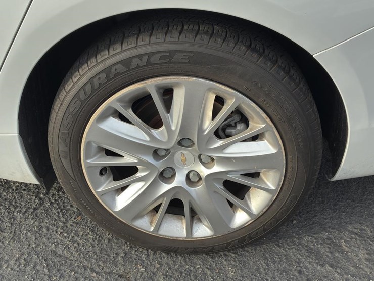 2018-chevrolet-impala-sedan-image-5