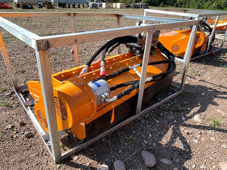 #8344-•-wolverine-48"-flail-mower,-mini-excavator-image-6