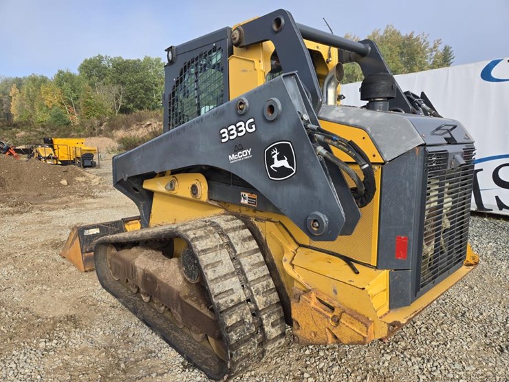 2018-deere-333g-image-3