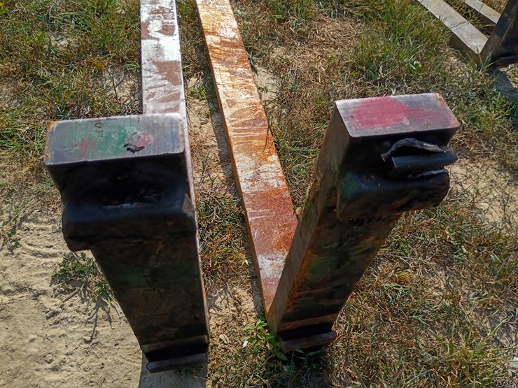 #106-•-set-of-42"-pallet-forks-image-8