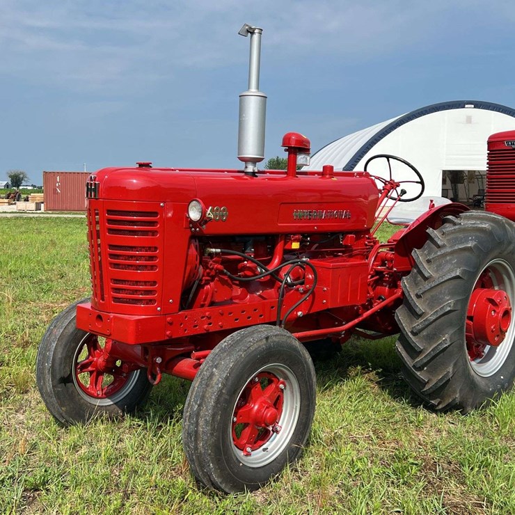 INTERNATIONAL 400