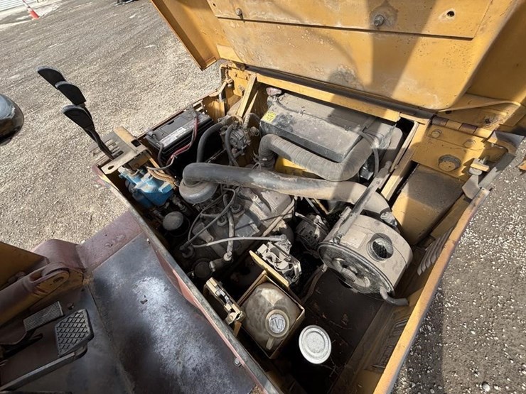 caterpillar-v50d-image-26