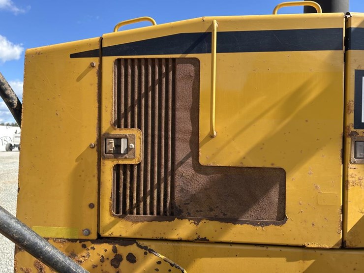 2001-deere-772ch-image-99