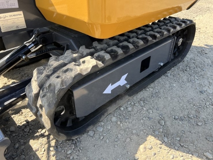 2025-cfg-qk18r-mini-hydraulic-excavator-image-13