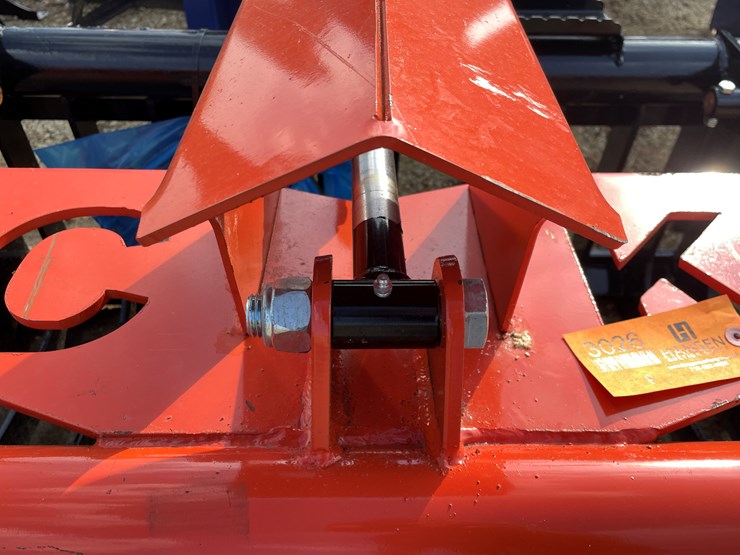 #3026-•-kc-grapple-bucket-image-8