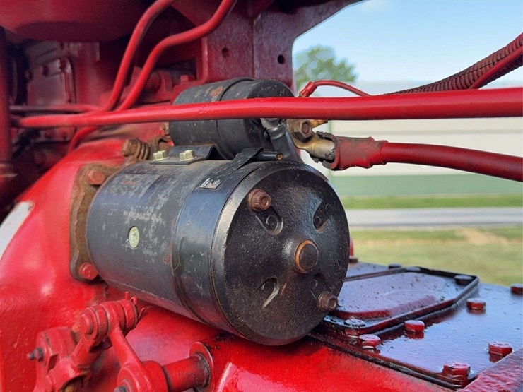 farmall-400-diesel-high-crop-image-56