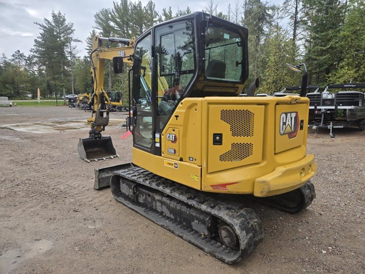 2020-caterpillar-306cr-image-3