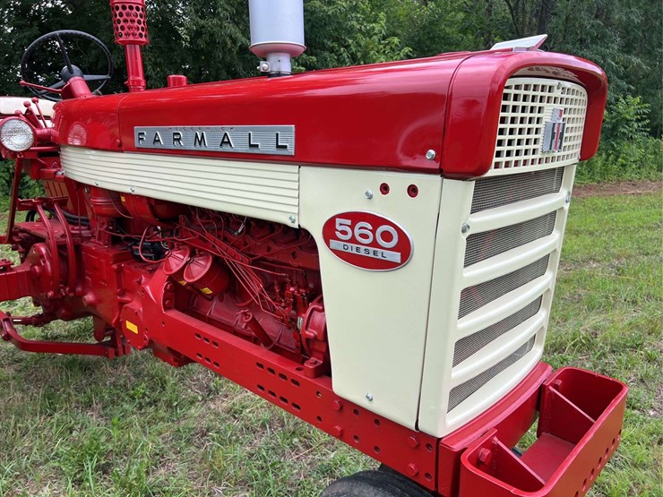 farmall-560-diesel-image-17