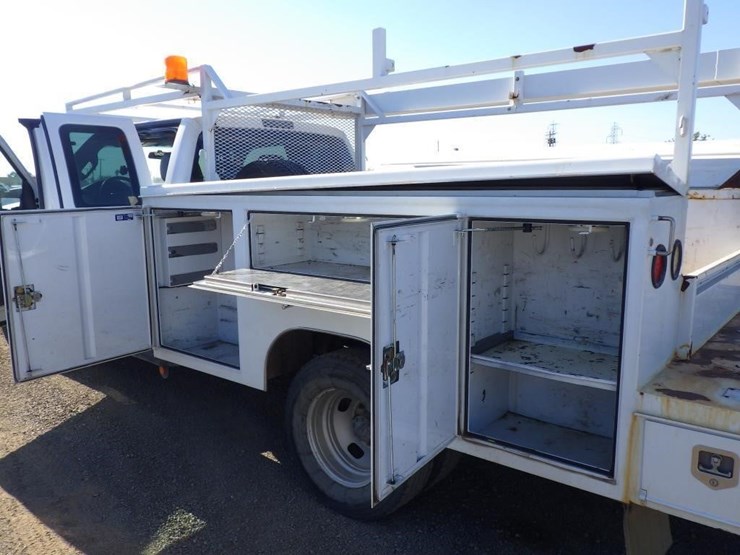 2015-ford-f350-image-8
