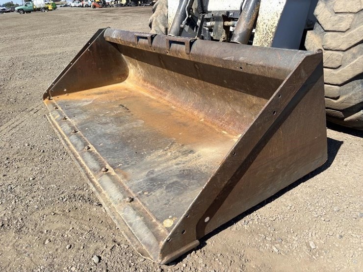 2022-bobcat-s850-image-9
