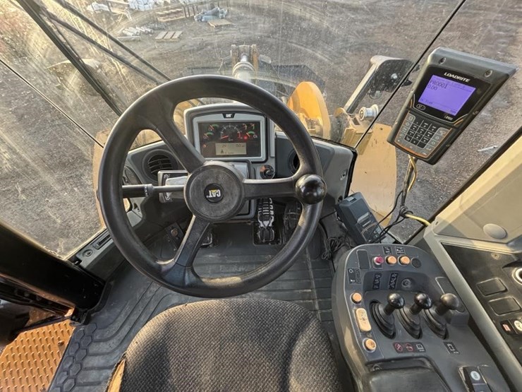 2017-caterpillar-950m-image-37