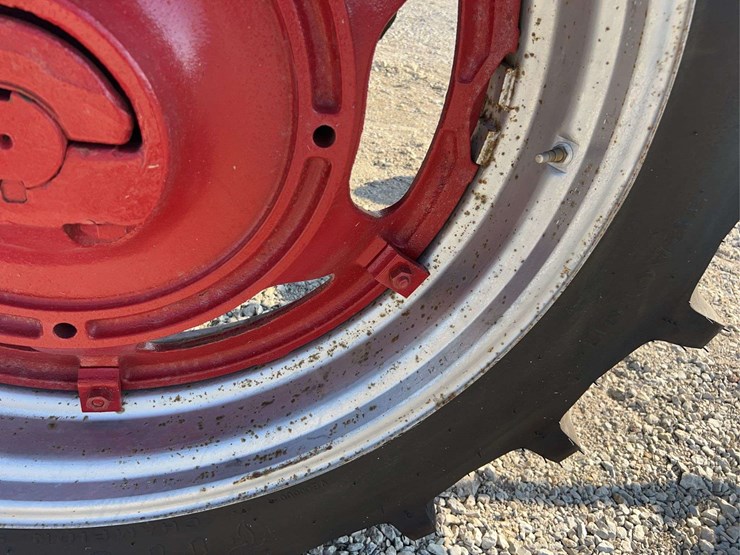 farmall-super-m-high-clearance-lp-image-79