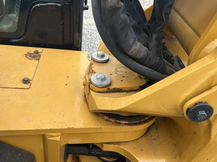 #1552-•-2022-cat-308-excavator-image-31