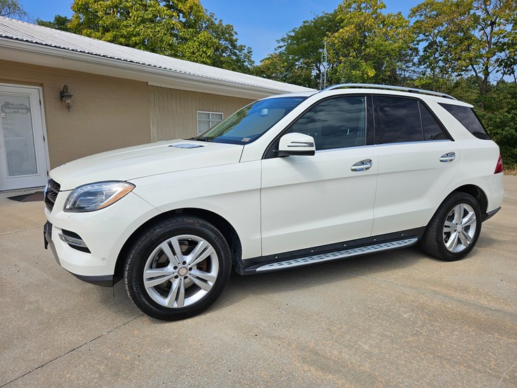 #18517-•-2013-mercedes-benz-m-class-multipurpose-vehicle-(mpv)-image-3