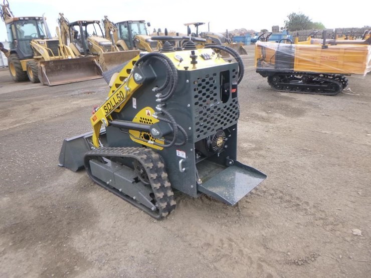 2025-sdlanch-sdll50-skid-steer-track-loader-image-4