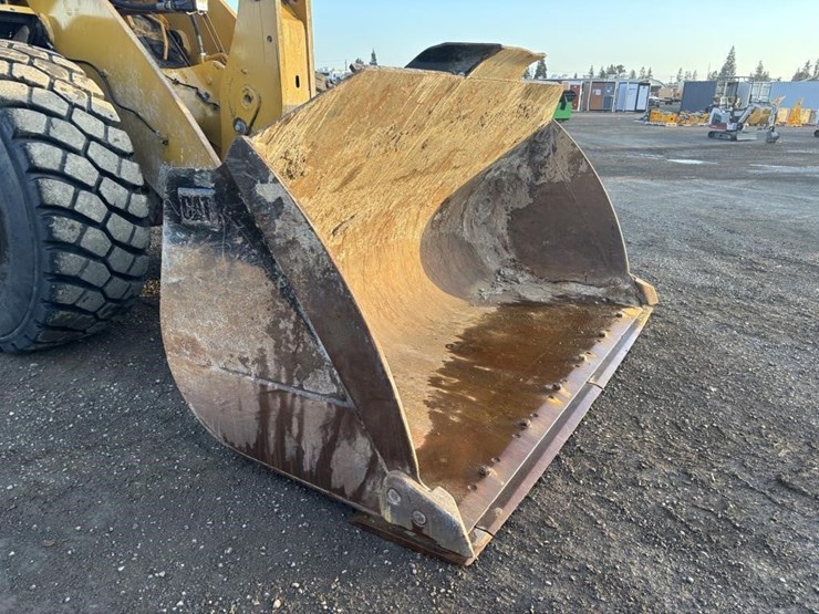 2017-caterpillar-950m-image-10