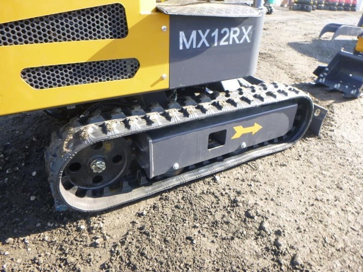 2025-agt-mx12rx-hydraulic-excavator-image-27