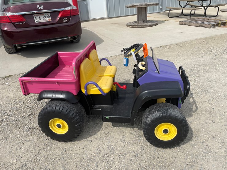 john-deere-gator-hpx-image-4