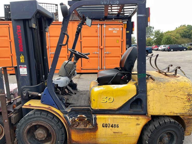 #1982-•-komatsu-forklift-(o4)-image-57