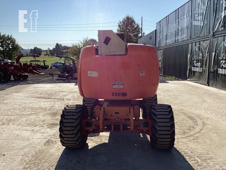 2010-jlg-450aj-image-3