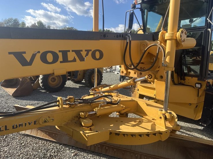 2007-volvo-g946-image-17