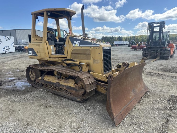 caterpillar-d4g-image-7