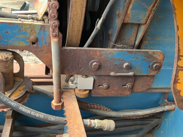#161-•-2017-baker-3560e-band-sawmill-image-39