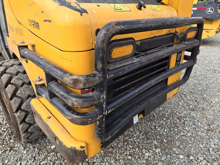 2010-jcb-180-image-24