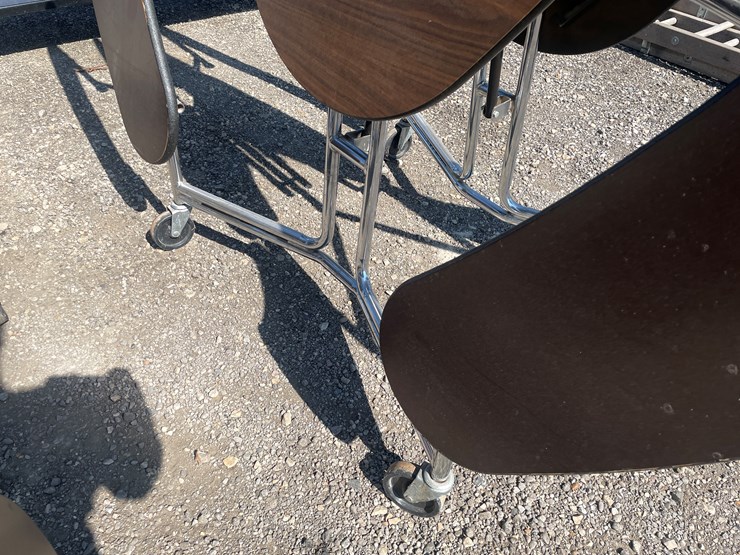 #6647-•-(3)-cafeteria-tables-image-13