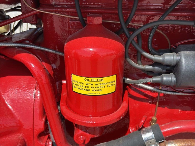 farmall-240-image-18