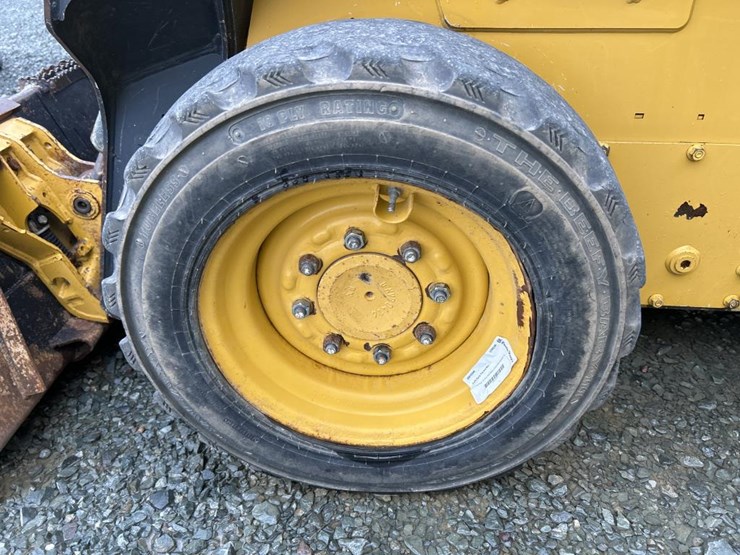 deere-318g-image-47