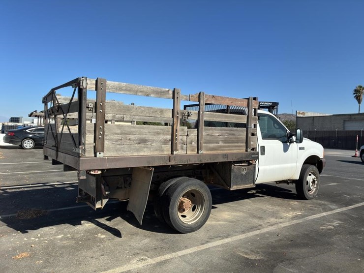 2001-ford-f550-image-4