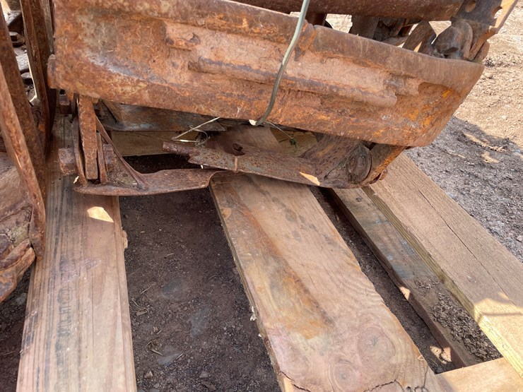 #8205-•-skid-steer-tracks-image-7