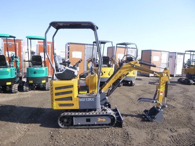 2025-agt-mx12rx-hydraulic-excavator-image-7