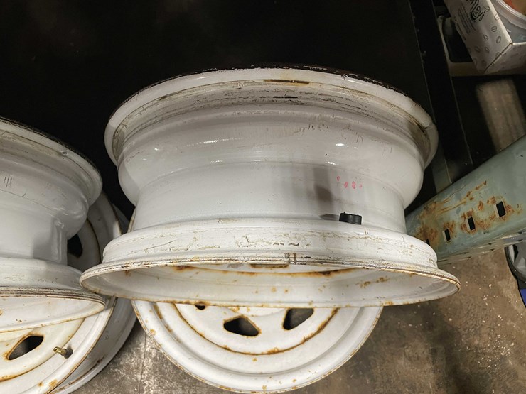 #5526-•-(4)-6-lug-trailer-wheels-(cw)-image-5