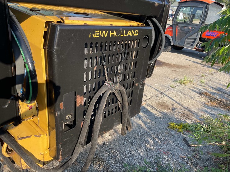1980-new-holland-lx885-image-14