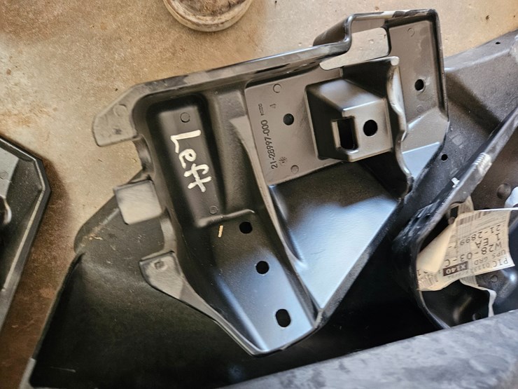 #21181-•-bumper-parts-for-p4-image-5