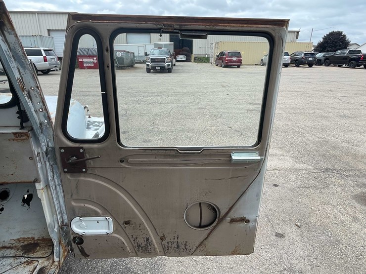 #1964-•-1969-jeep-dj5-(has-wi-title)-image-51